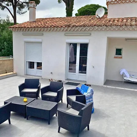 Le Petit Ganesha Vue Mer, Jardin Et Terrasse Apartmán Port Grimaud