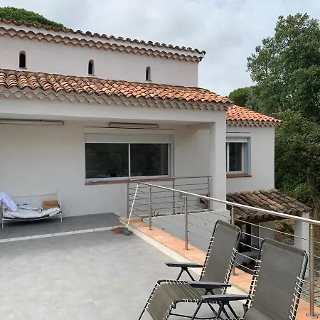 Apartmán Le Petit Ganesha Vue Mer, Jardin Et Terrasse *